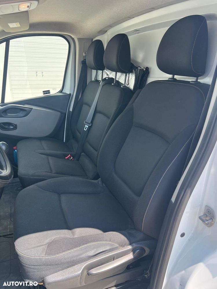 Renault Trafic - 9