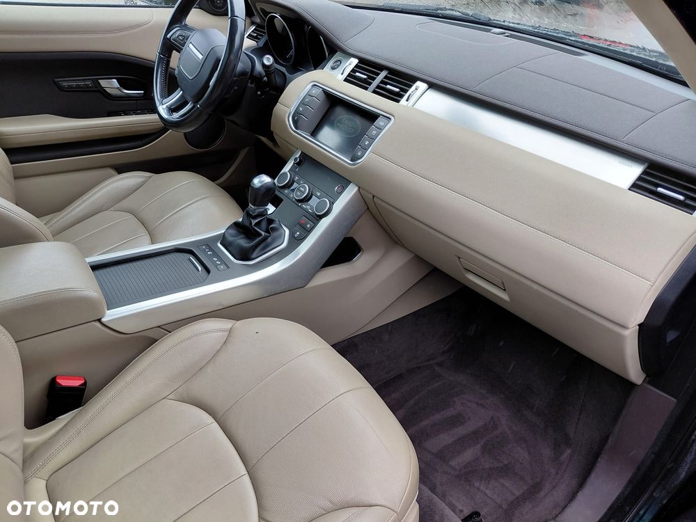 Land Rover Range Rover Evoque - 15
