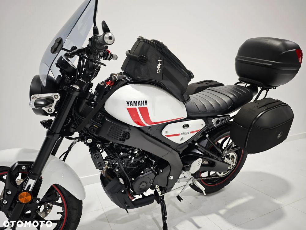 Yamaha XSR - 17