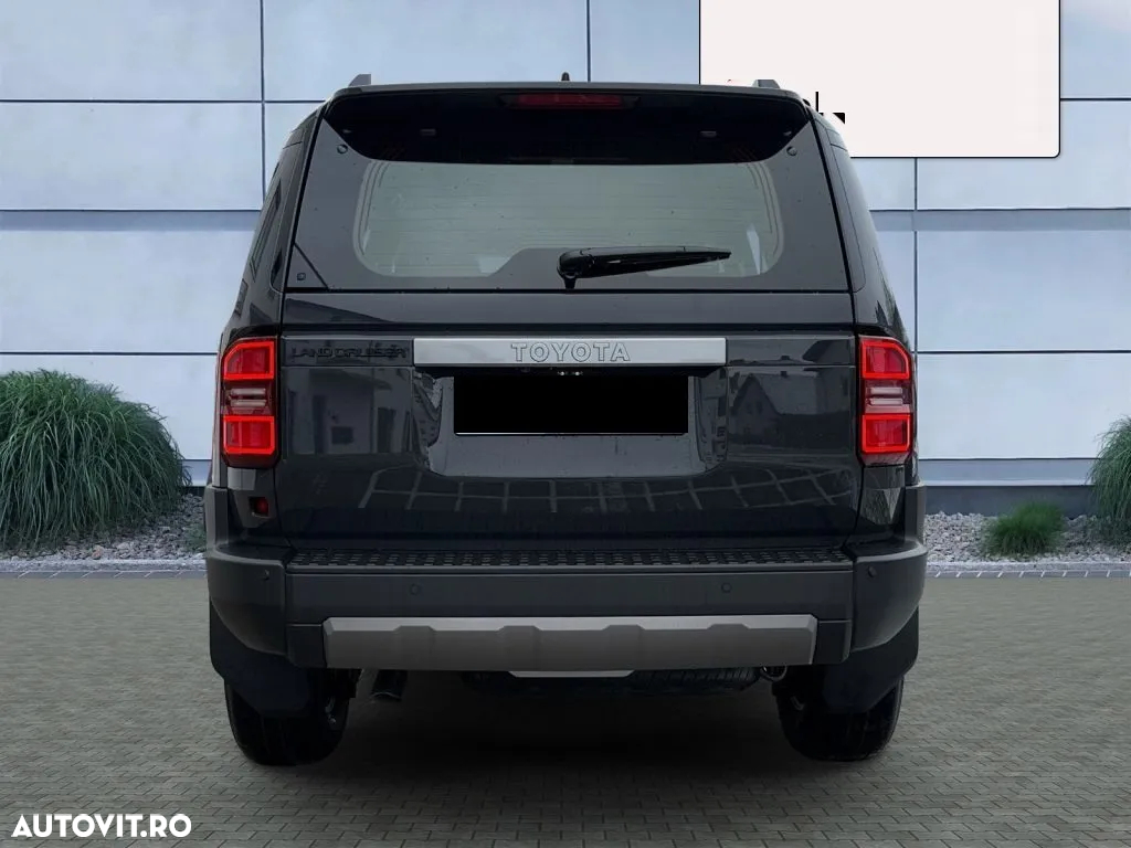 Toyota Land Cruiser 2.8l D-4D 204 CP A/T 7 locuri Executive - 4