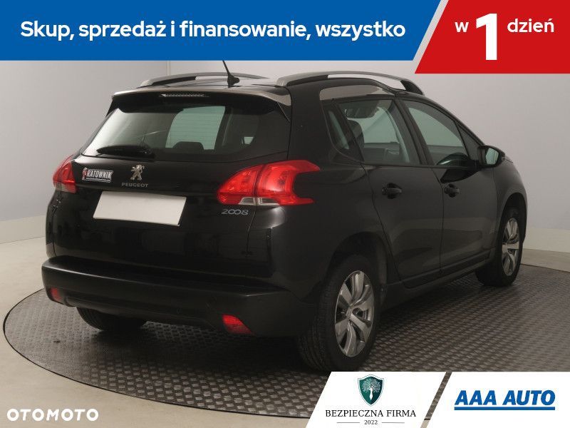 Peugeot 2008 - 7