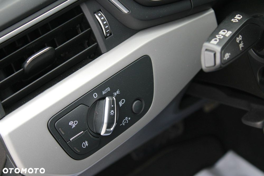 Audi A4 Avant - 22