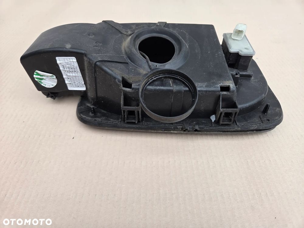 Klapka wlewu paliwa Citroen C5X 1.6 Hybryda  9838897080 - 6