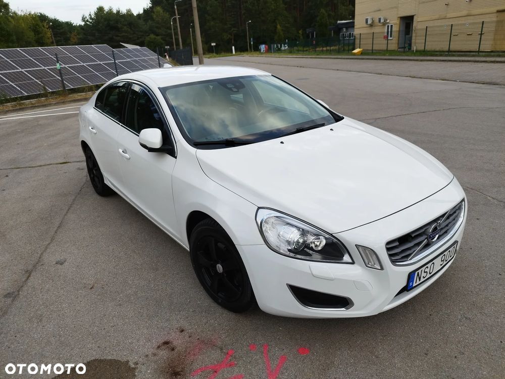 Volvo S60 D3 Summum - 5