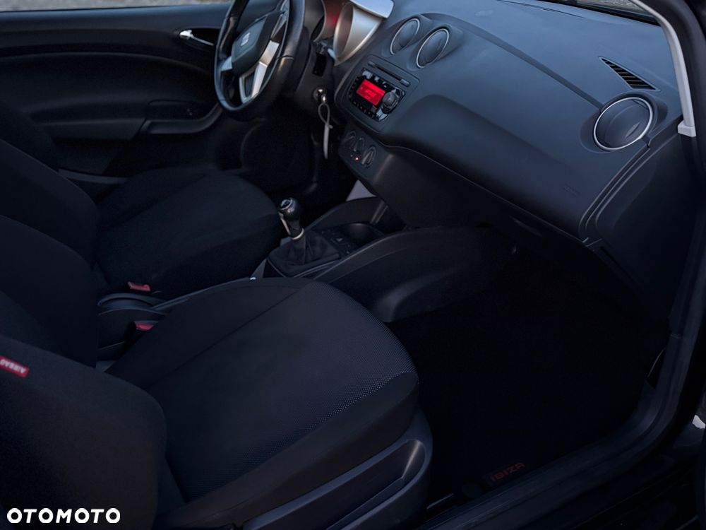 Seat Ibiza SC 1.4 16V Sport - 10
