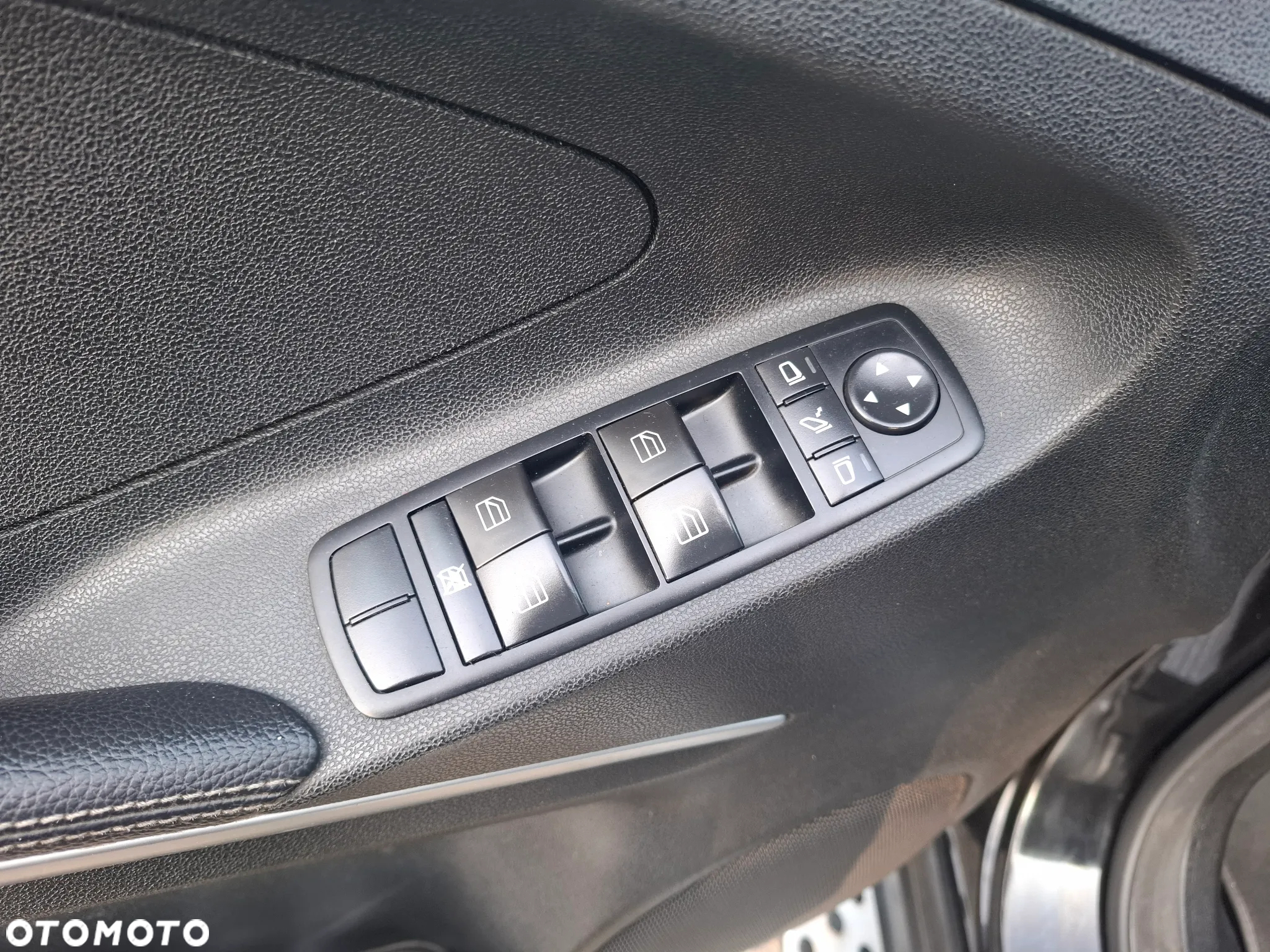 Mercedes-Benz ML 320 CDI 4-Matic - 37