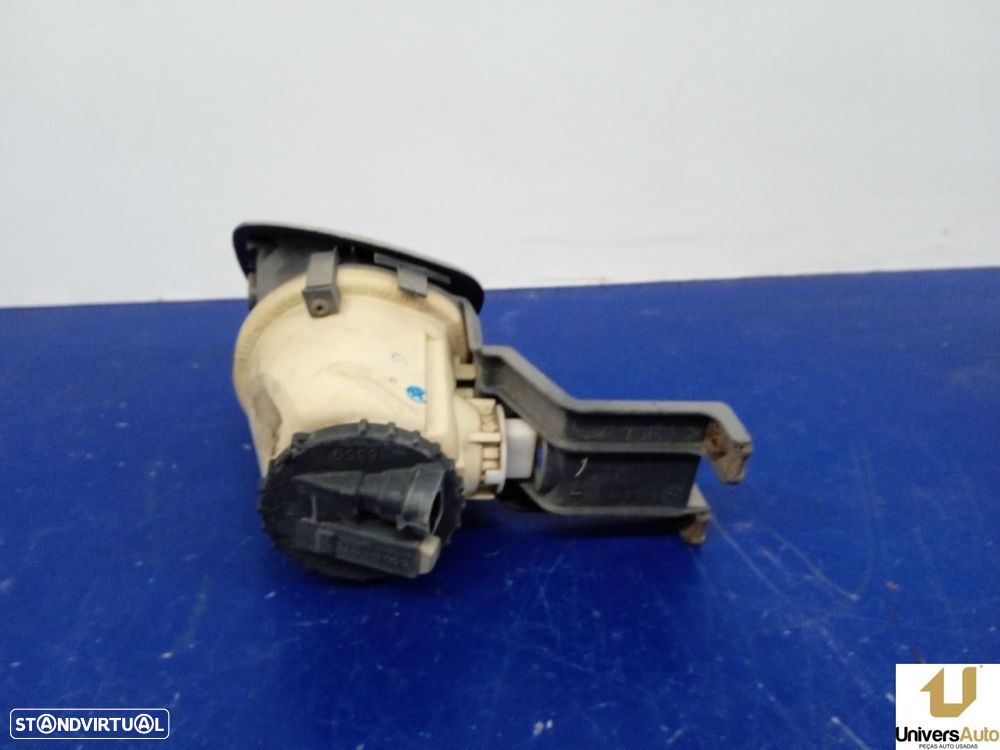 FAROL NEVOEIRO DIREITO FIAT BRAVO I 1999 -182B4000 - 2