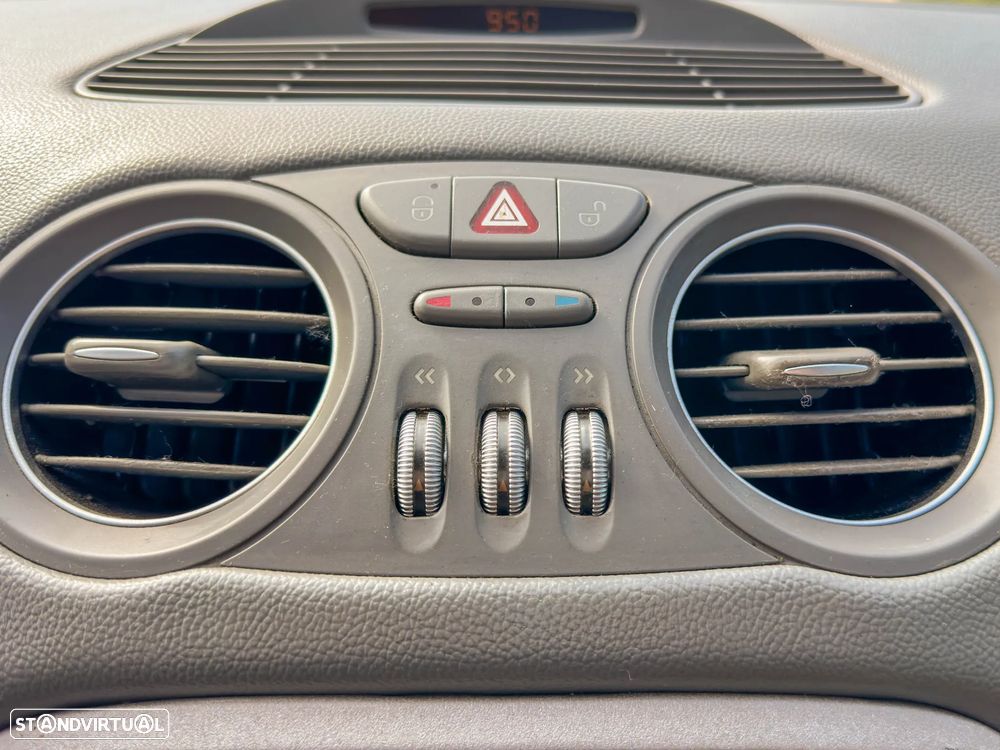 Mercedes-Benz SL 55 AMG - 30