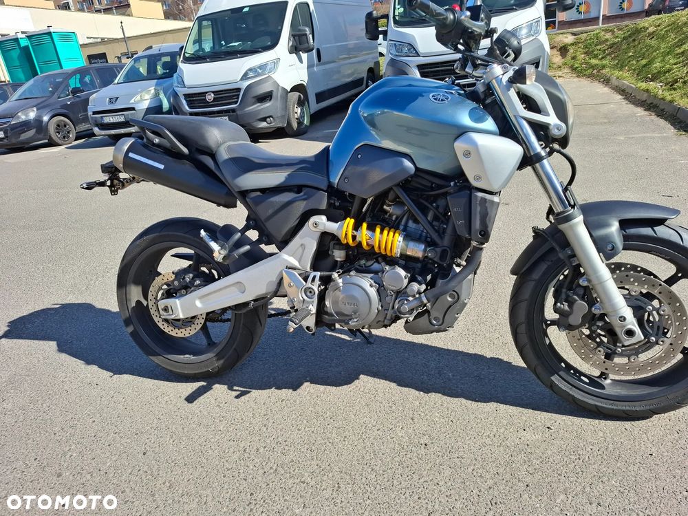 Yamaha MT - 3