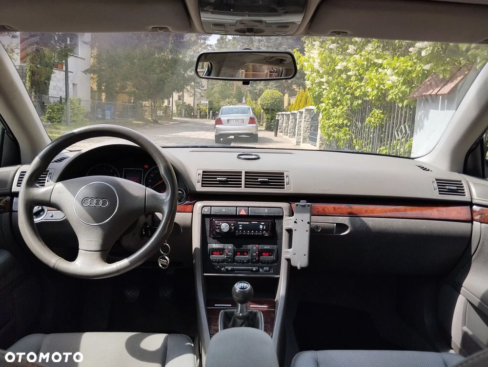 Audi A4 Avant 2 - 6
