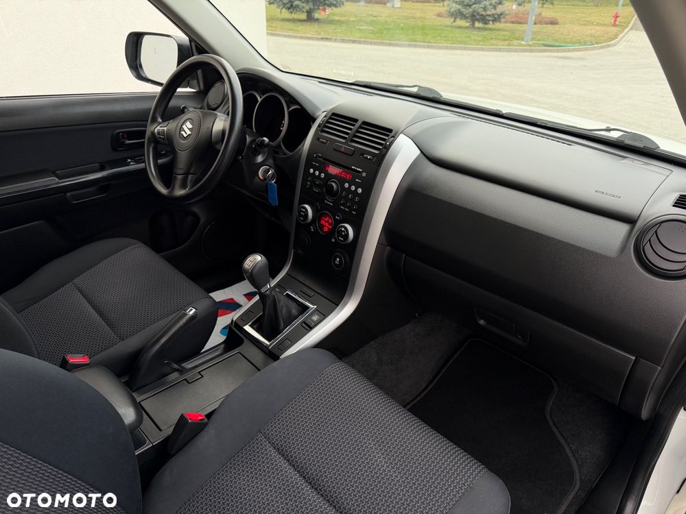 Suzuki Grand Vitara 1.6 City - 7