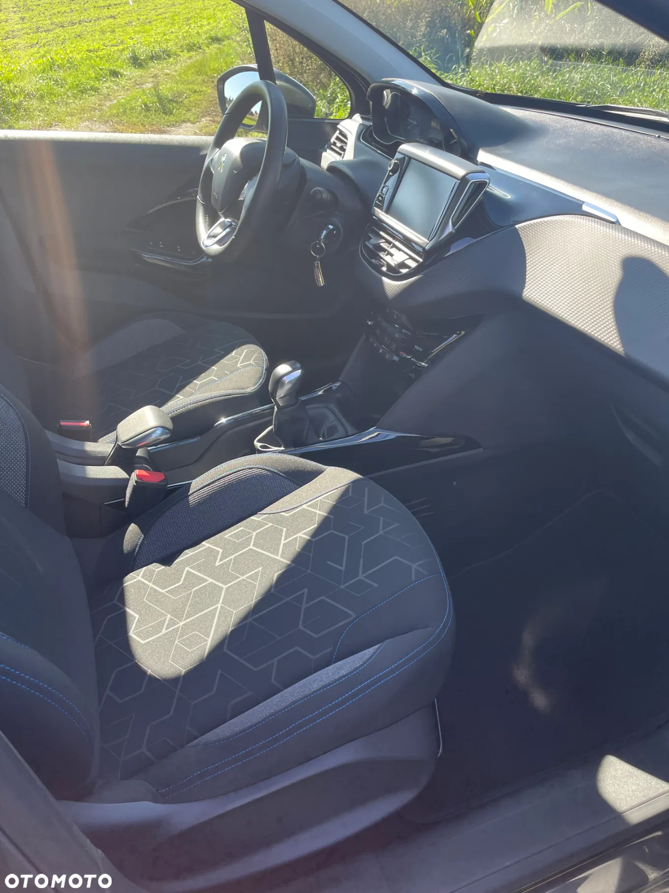 Peugeot 2008 1.2 Pure Tech Access - 36