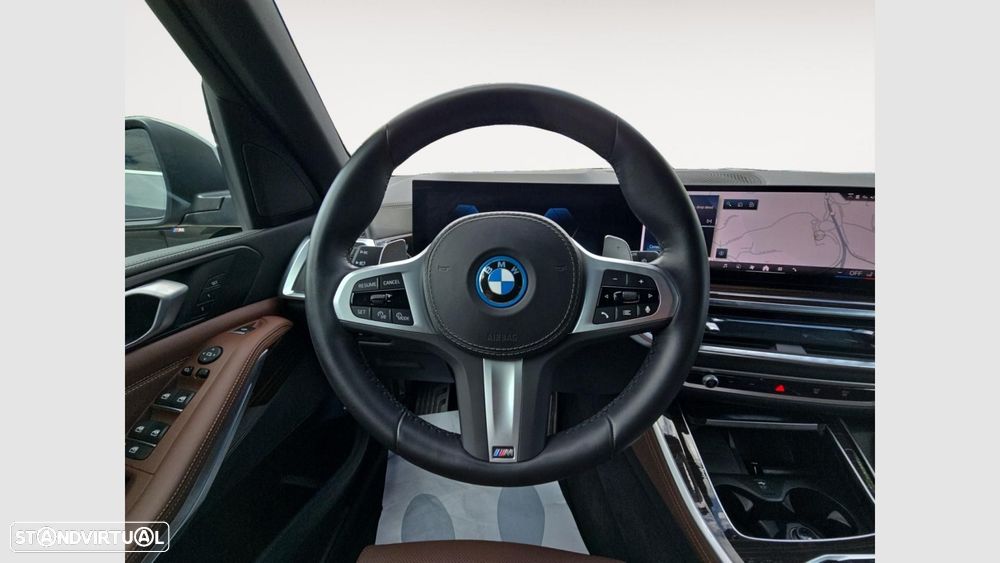 BMW X5 50 e xDrive Edição Desportiva M - 12