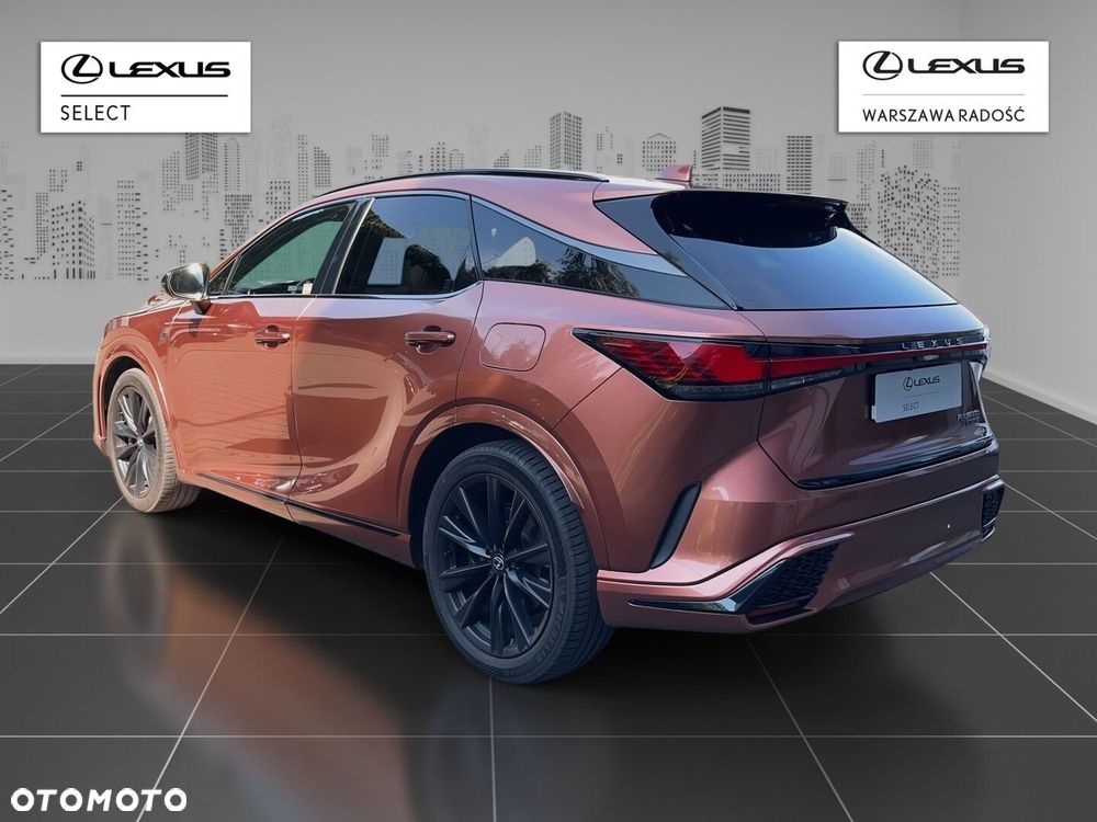 Lexus RX - 8