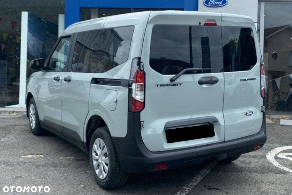 Ford Transit Courier - 6