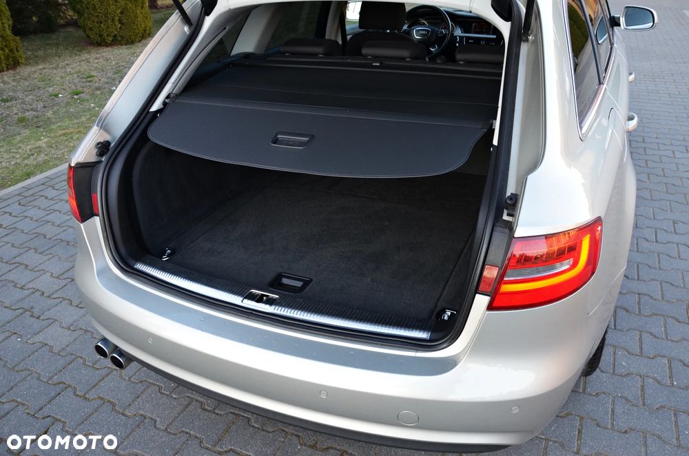 Audi A4 Avant - 9