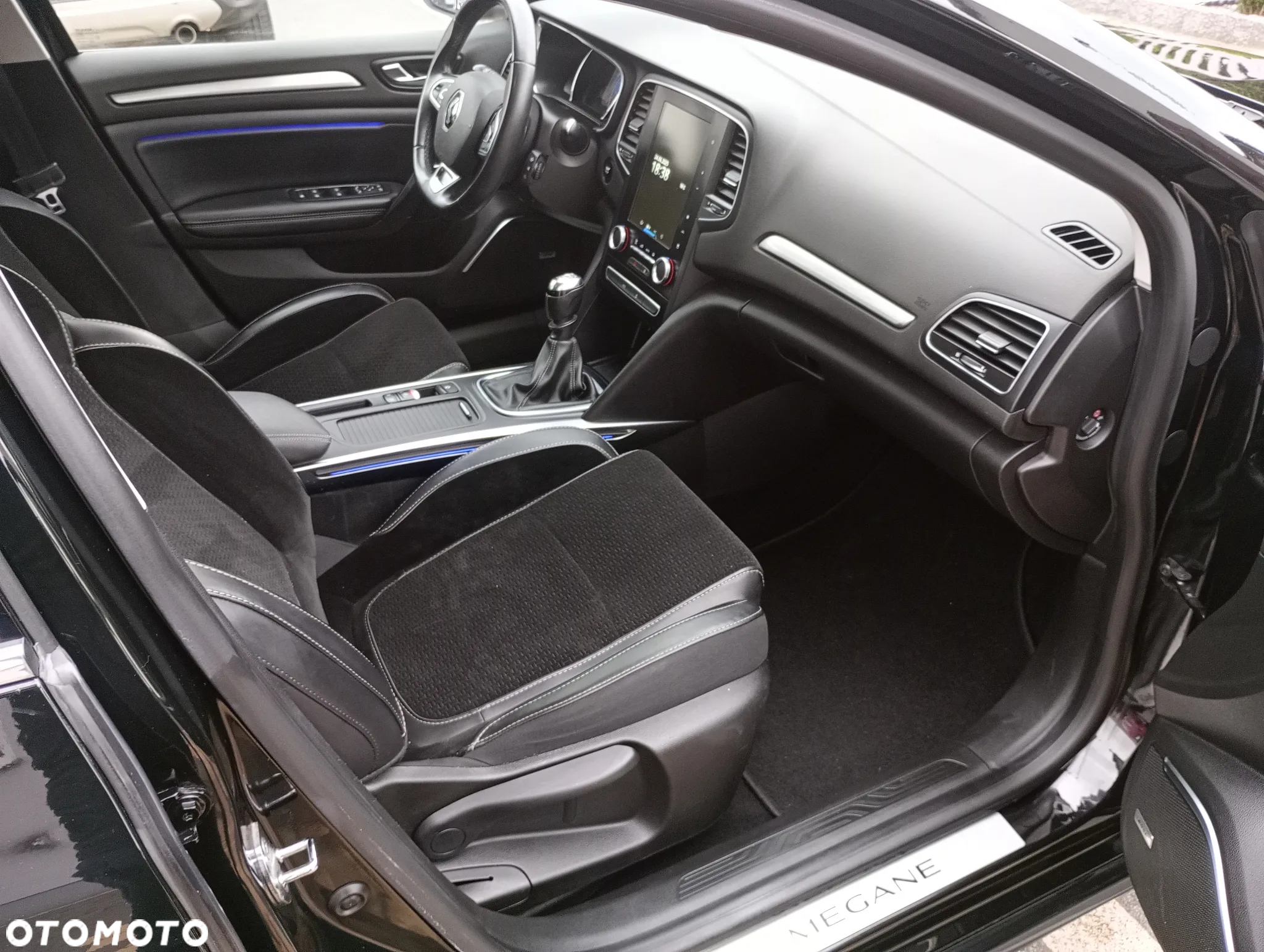 Renault Megane 1.6 dCi Bose - 11