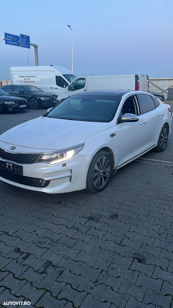 Dezmembram Kia Optima 1.7 diesel automata din 2017