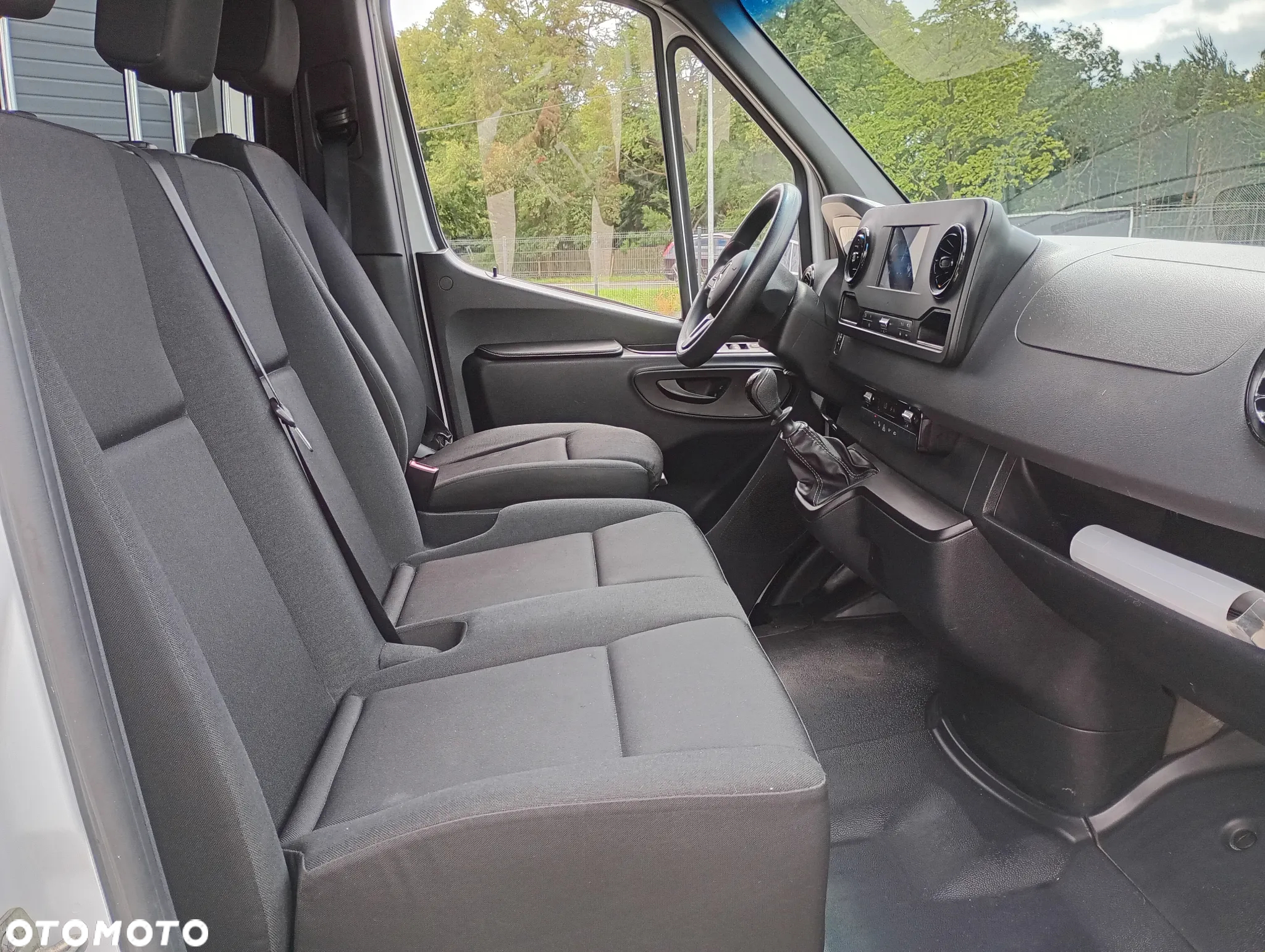 Mercedes-Benz SPRINTER MAX L5H2 BRYGADÓWKA 7 OSÓB KLIMA SENSORY TEMPOMAT NR 52 - 24