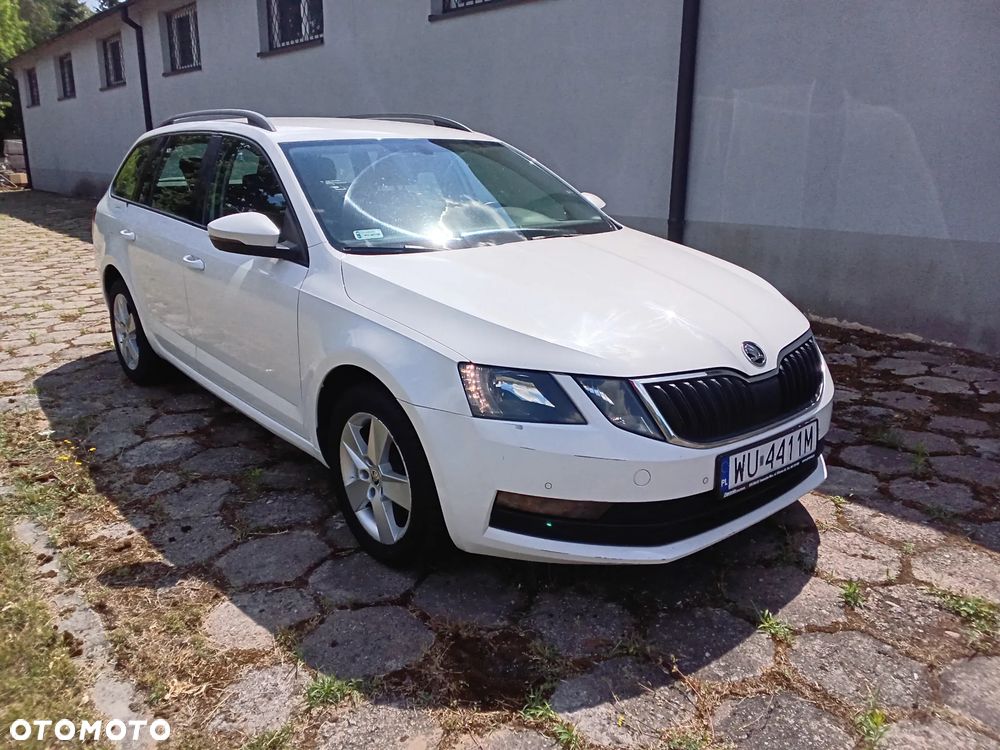 Skoda Octavia 1.6 TDI Ambition - 2