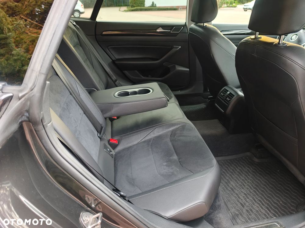 Volkswagen Arteon 2.0 TDI SCR Elegance - 15
