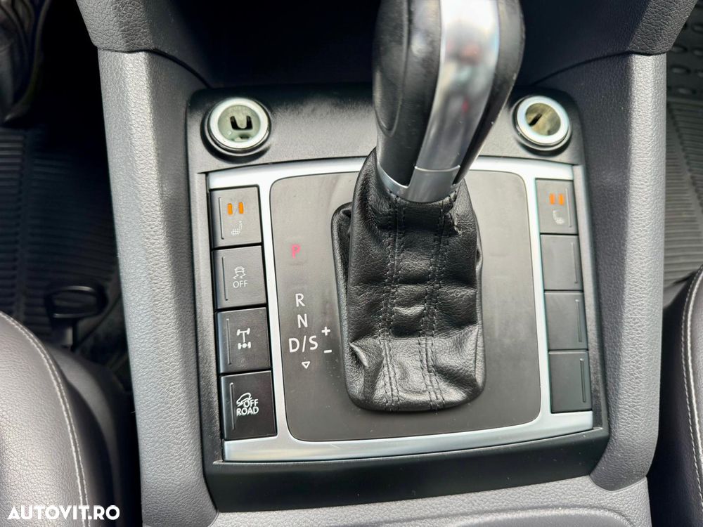 Volkswagen Amarok 2.0 BiDI 4x4 Cabina Dubla Highline Aut. - 36