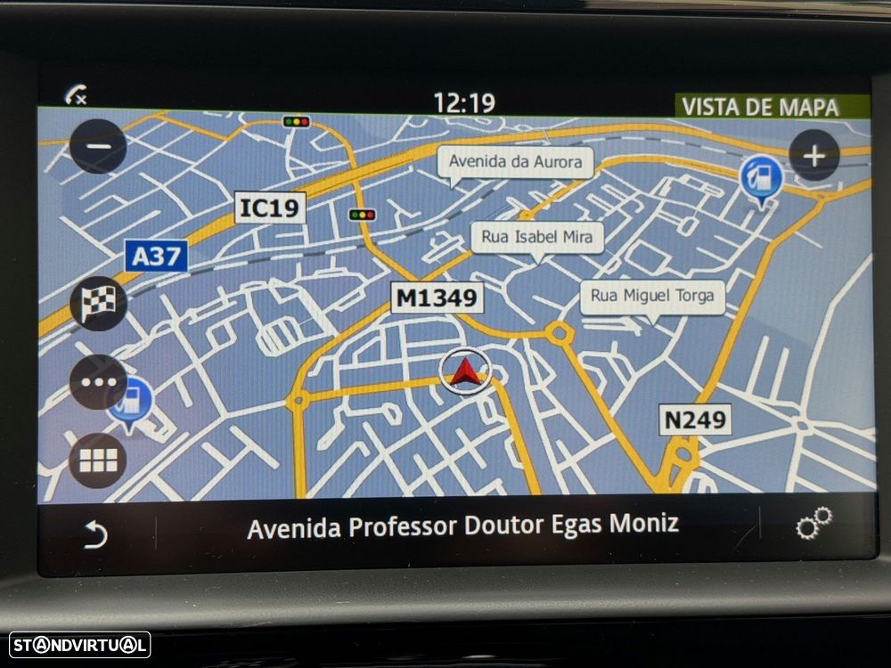 Jaguar F-Pace 20d Pure - 19