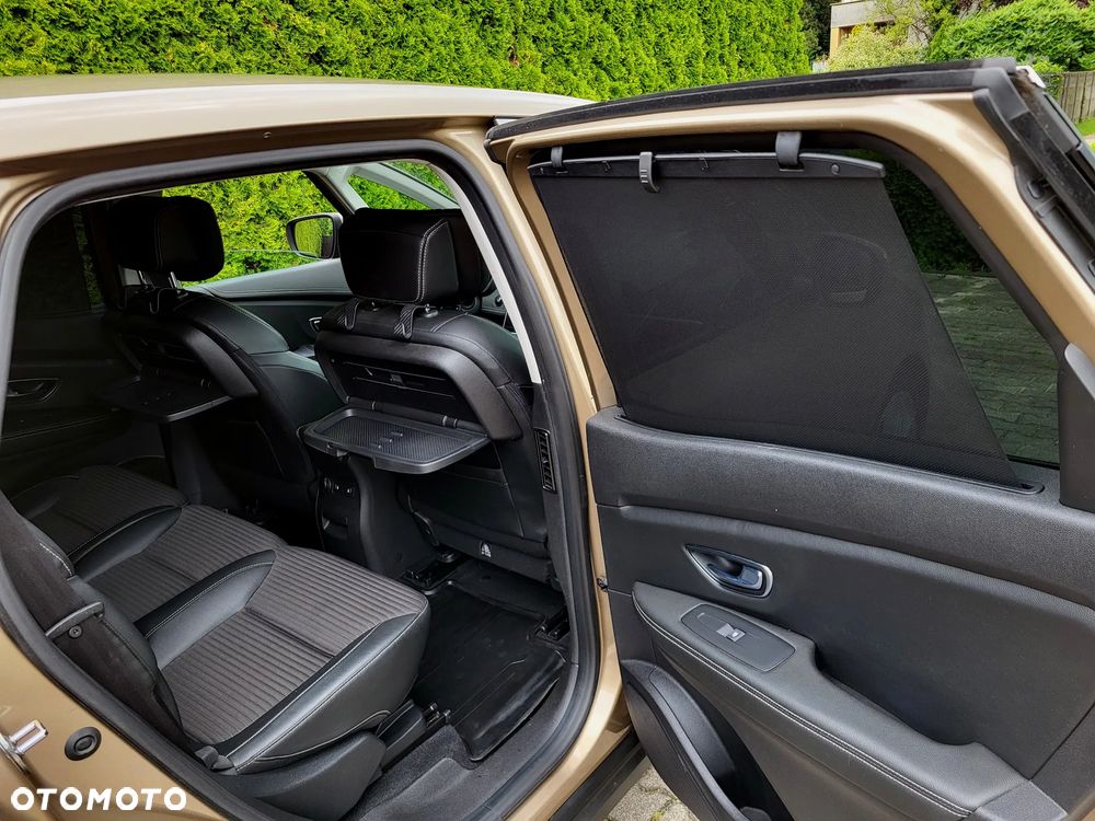 Renault Scenic - 22
