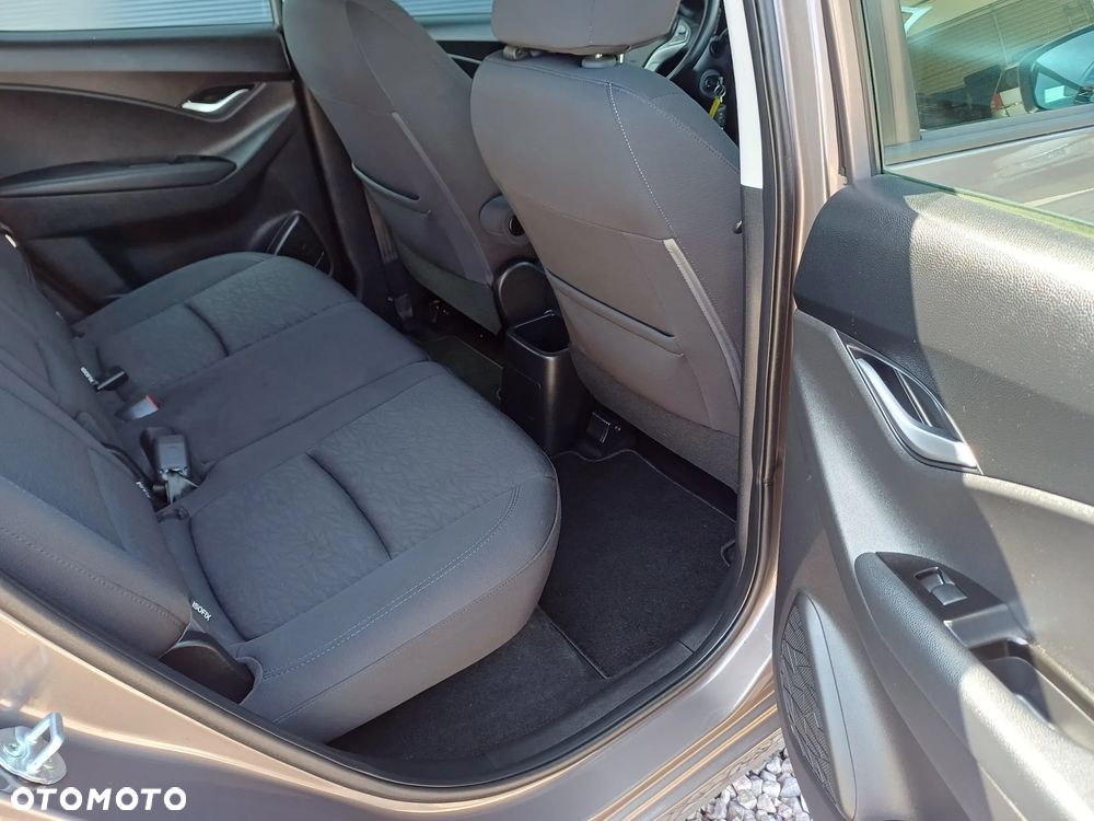 Hyundai ix20 1.6 CRDi Trend - 17