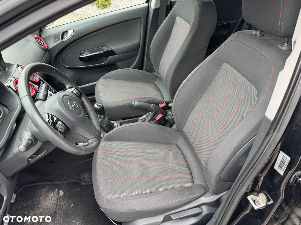 Opel Corsa - 25