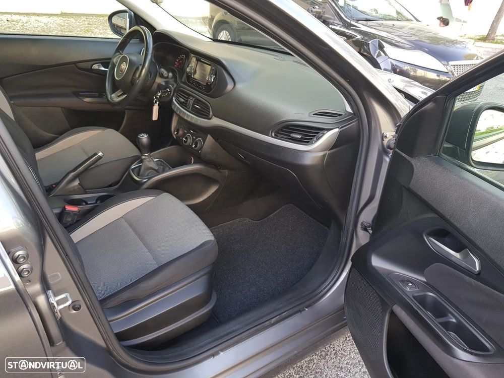 Fiat Tipo 1.3 M-Jet Lounge - 32