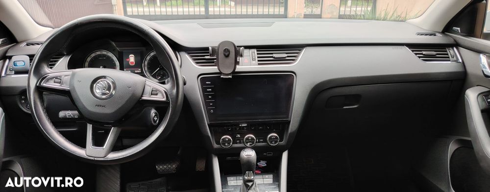 Skoda Octavia 2.0 TDI 4X4 DSG Style - 2