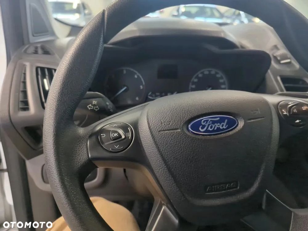 Ford Connect L2 Long Maxi 3 miejscowy 6cio biegowy Ładowność 690kg 2 Euro Palety  Homologacja cięż. VAT-1 - 23
