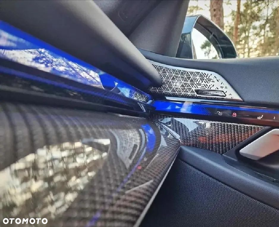 BMW M5 PHEV - 25