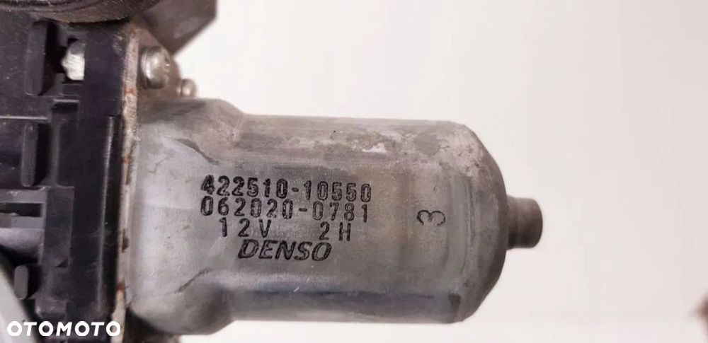 MECHANIZM PODNOSZENIA SZYB PRAWY PRZÓD TOYOTA RAV4 - 3