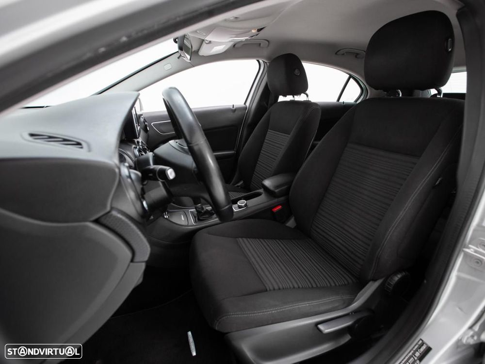 Mercedes-Benz A 180 - 7