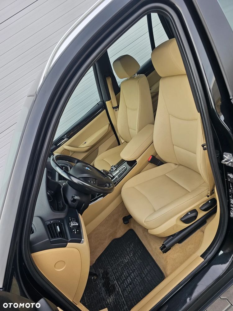 BMW X3 xDrive20d - 21