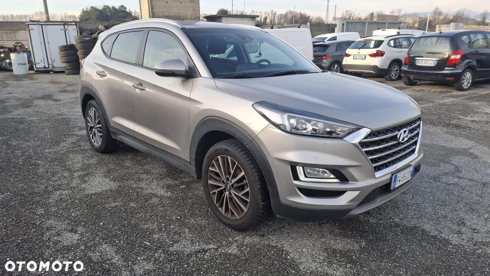 Hyundai Tucson - 1