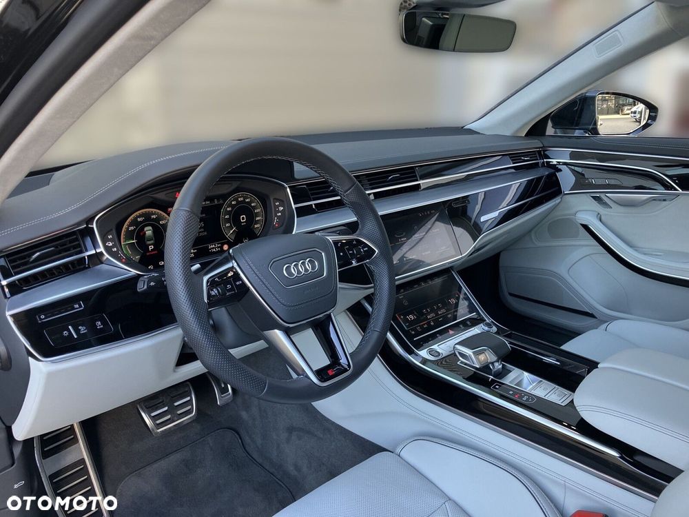 Audi A8 - 11
