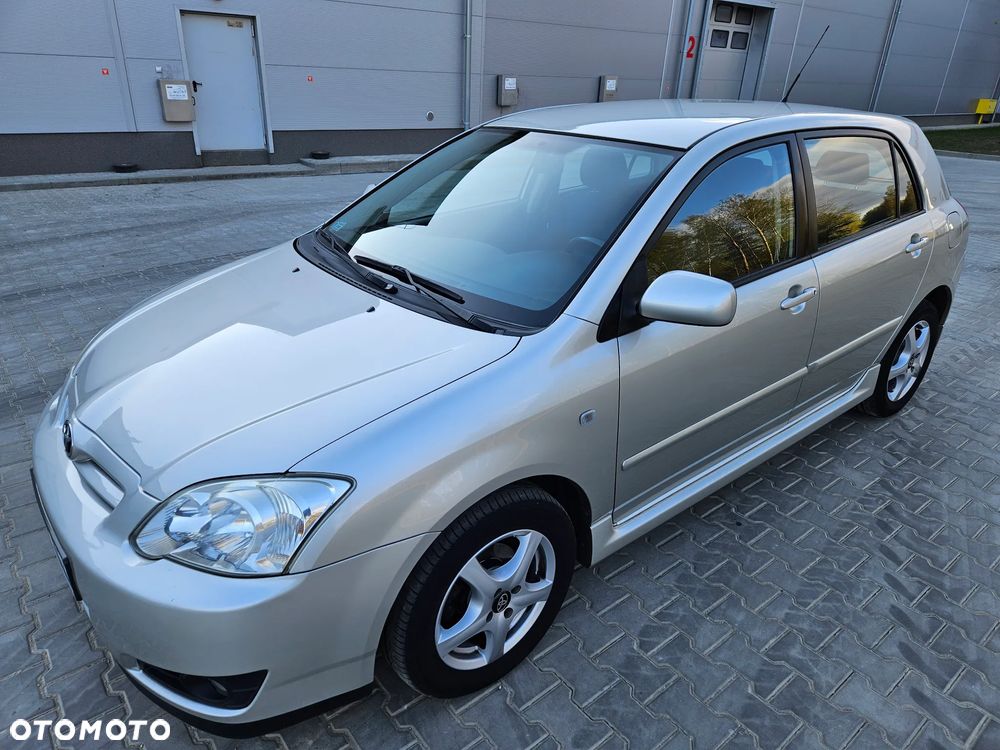 Toyota Corolla 1.4 VVT-i Terra Polaris - 1