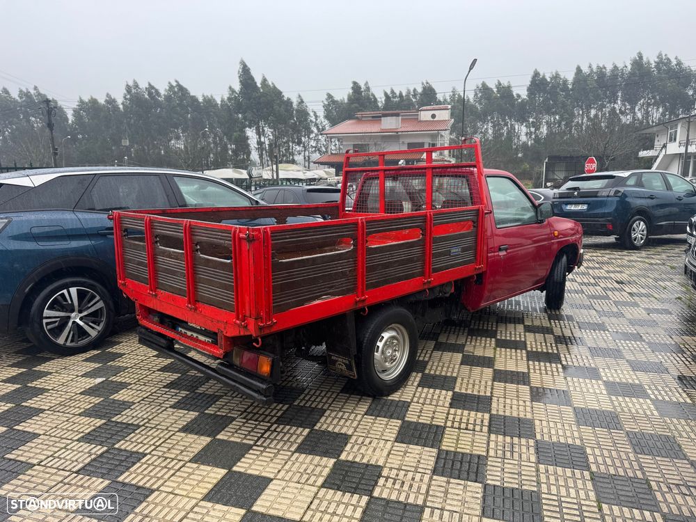 Nissan D21 pick Up - 6