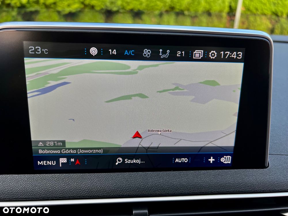 Peugeot 5008 1.5 BlueHDI Allure S&S - 28