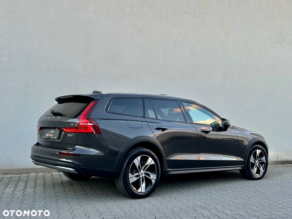 Volvo V60 ver-b4-d-awd-ultimate - 15