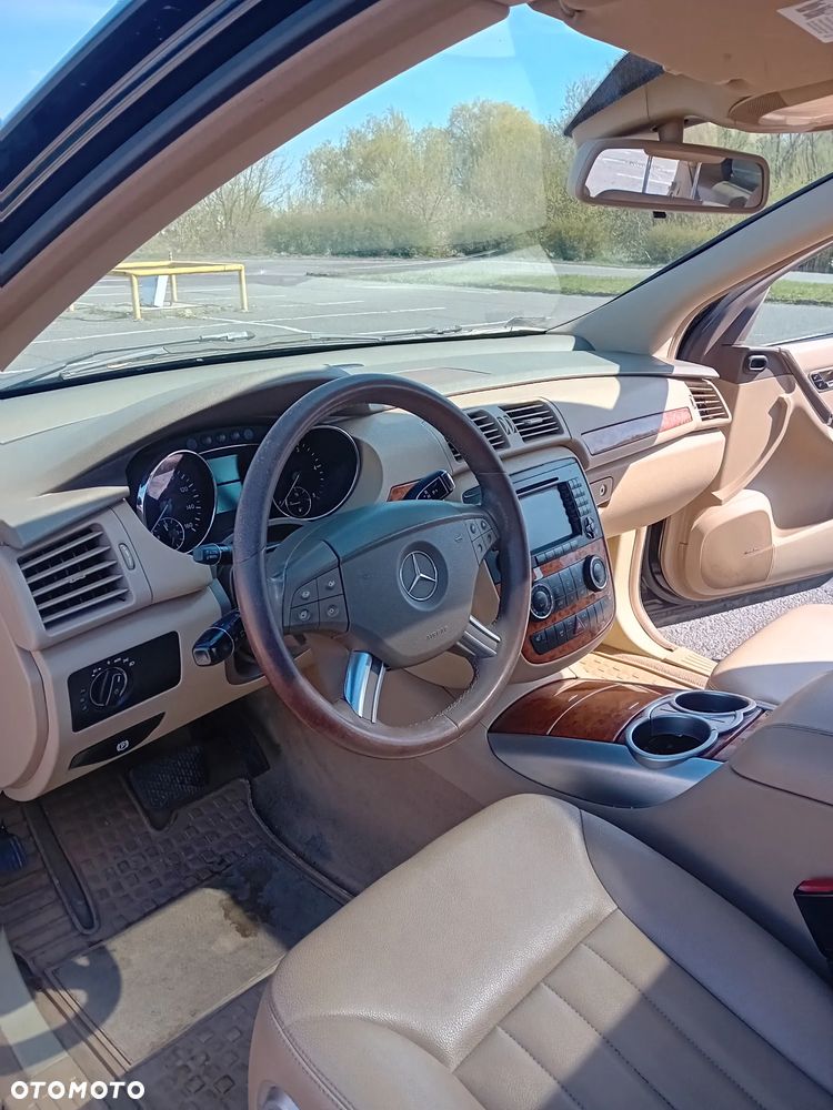 Mercedes-Benz Klasa R 320 CDI L 4-Matic - 36