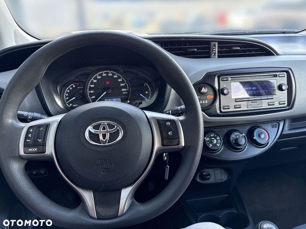 Toyota Yaris 1.0 Active - 13