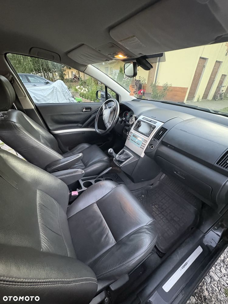 Toyota Corolla Verso 2007 photo 4