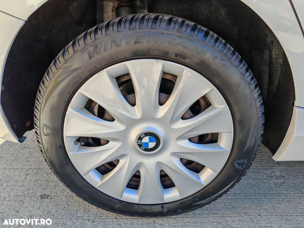 BMW Seria 1 114i Urban Line - 9