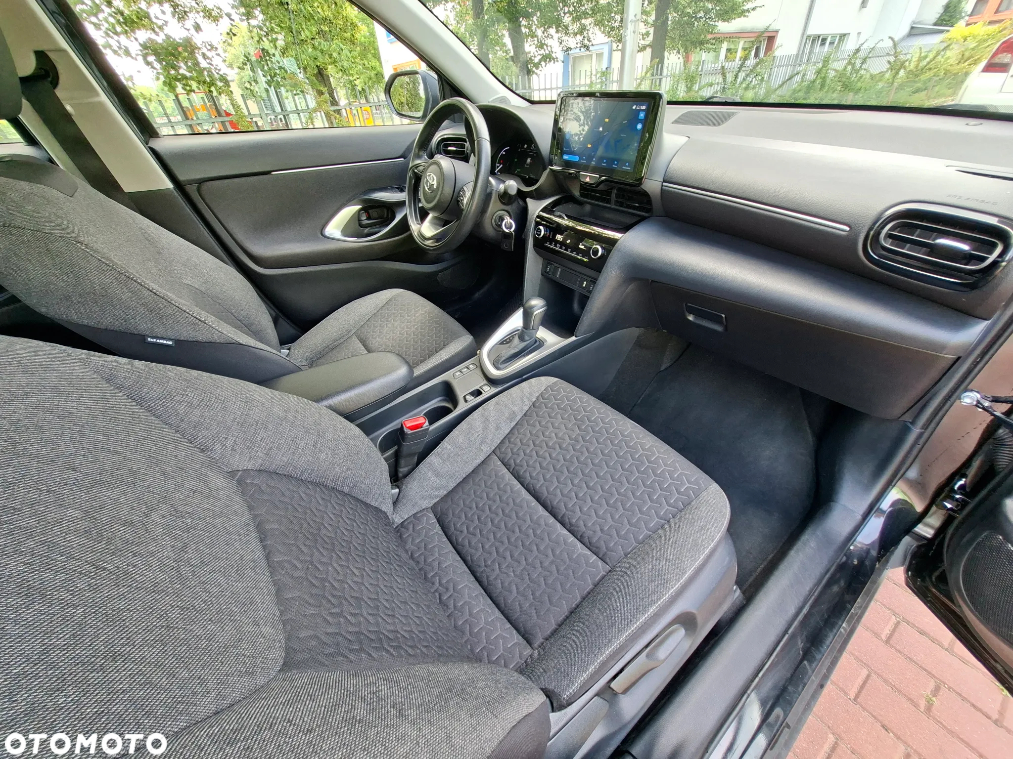 Toyota Yaris Hybrid 1.5 Comfort - 11