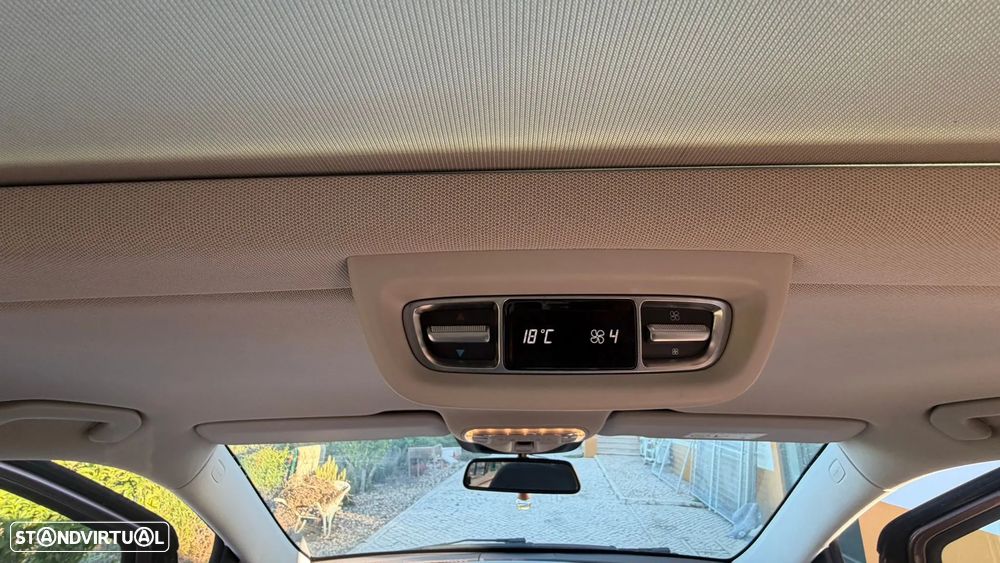 Mercedes-Benz V 220 d Longo Avantgarde Aut. - 33