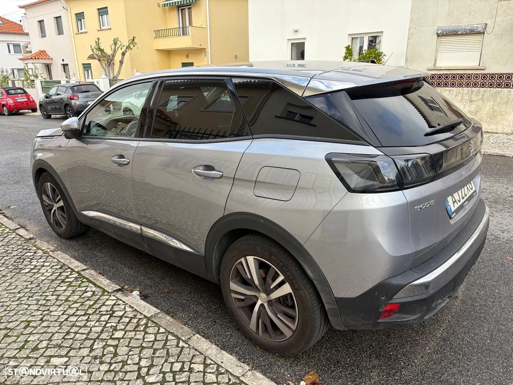 Peugeot 3008 1.6 Hybrid Allure e-EAT8 - 2